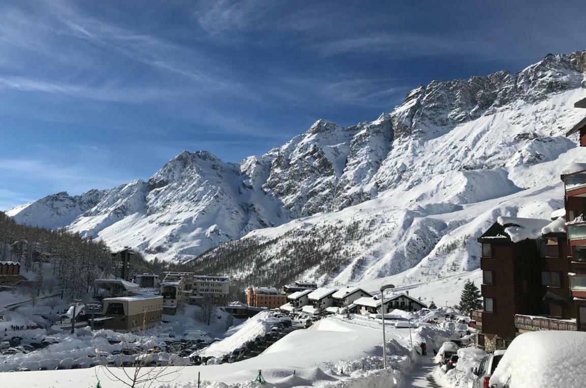 Apartamento Giomein - Flat In Cervinia 50M From Slopes And City Centre Breuil-Cervinia Exterior foto